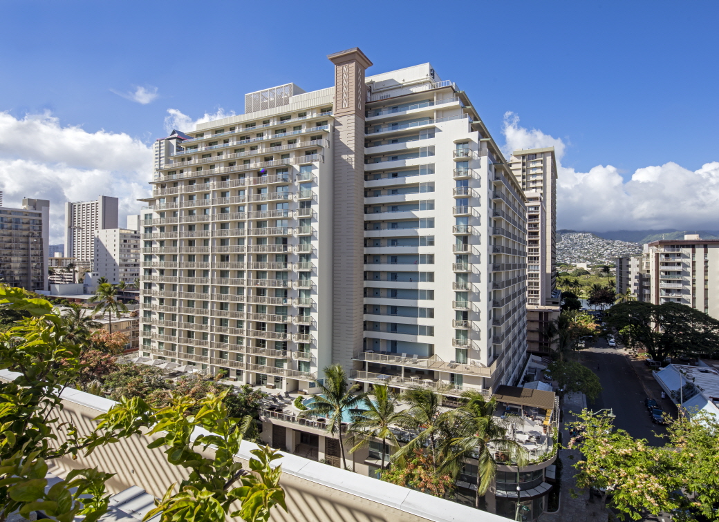 3위 힐튼가든인 와이키키 비치 Hilton Garden Inn Waikiki Beach